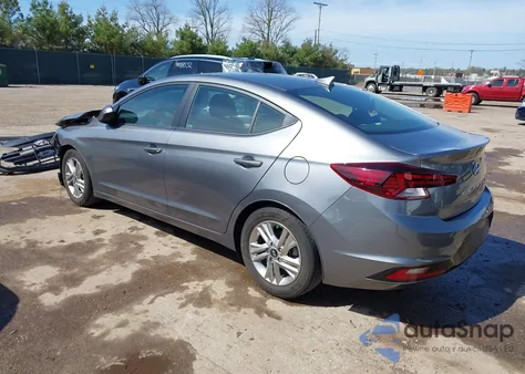 2019 Hyundai Elantra Sel z USA, uszkodzony, nr VIN 5NPD84LF3KH405177